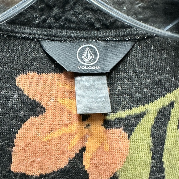 Volcom women’s faux Sherling‎  jacket size L - Picture 2 of 3